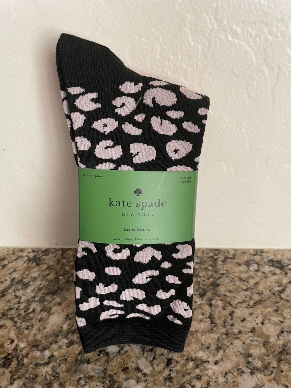 kate spade Black, Leopard and Light Pink  Crew Socks 3 pairs